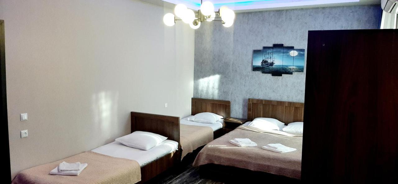 Tamazi Hotel Kobuleti ภายนอก รูปภาพ