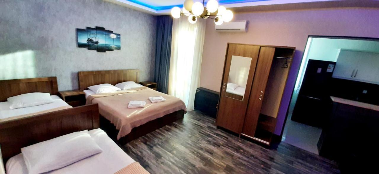 Tamazi Hotel Kobuleti ภายนอก รูปภาพ