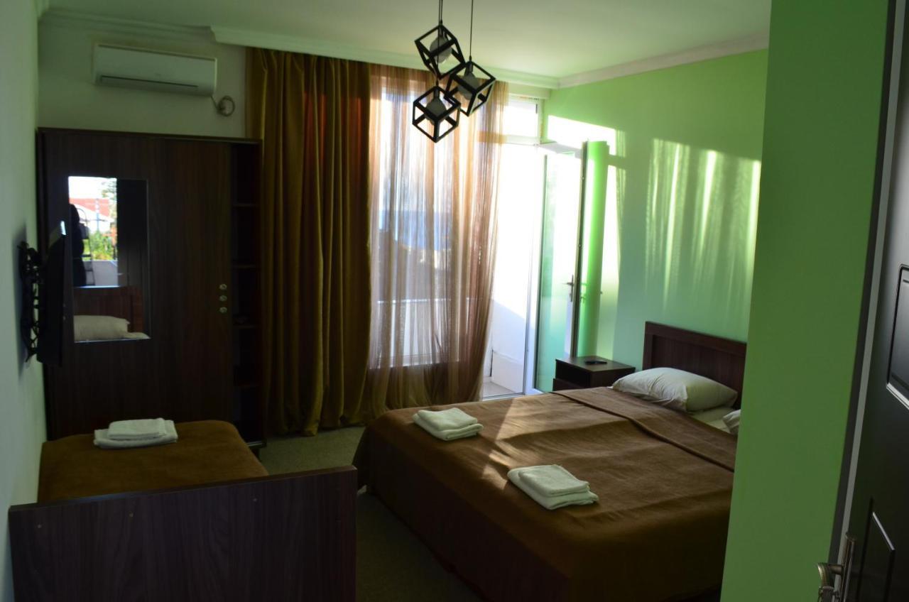 Tamazi Hotel Kobuleti ภายนอก รูปภาพ